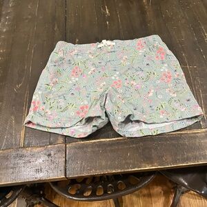 Flower shorts